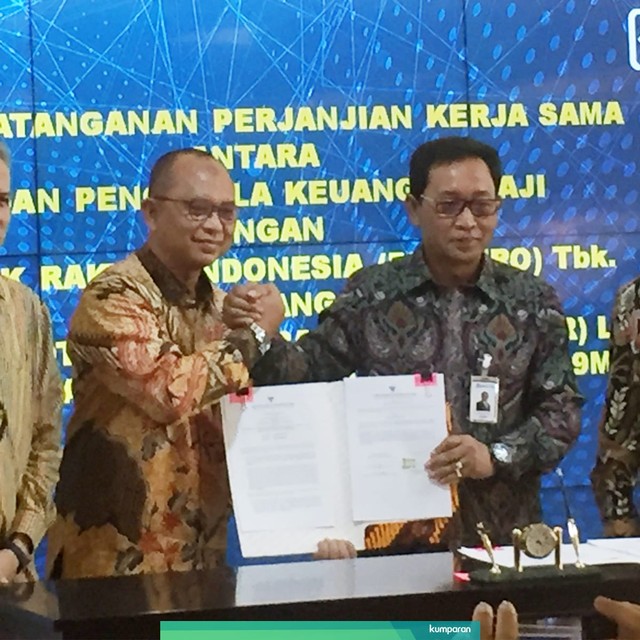 BRI Bersama BPKH Lakukan Kerja Sama Bisnis Penyedia Uang Kertas Asing Untuk Jemaah Haji 2019 di Gedung BRI Foto: Abdul Latif/kumparan