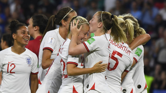 Timnas Putri Inggris lolos ke semifinal Piala Dunia. Foto: AFP/Damien Meyer