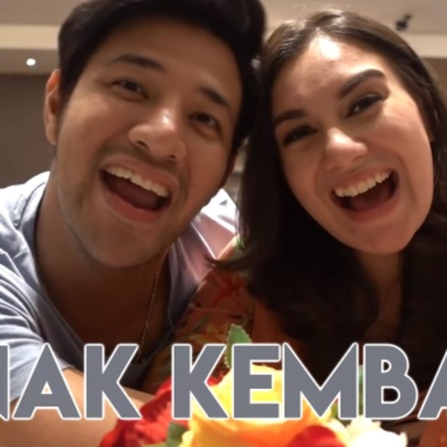 Irish Bella dan Ammar Zoni umumkan akan punya anak kembar Foto: YouTube Aish TV