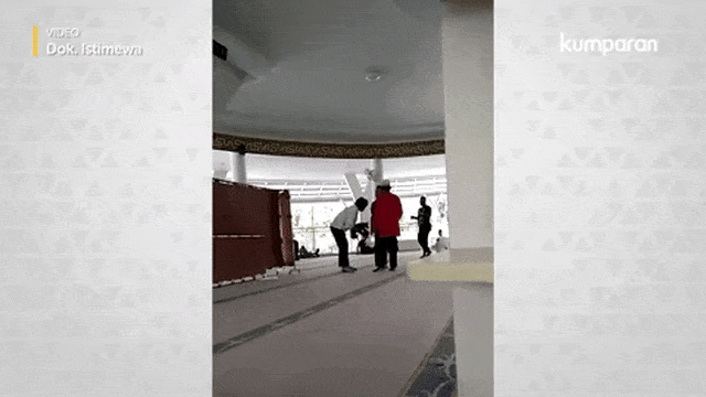 Ibu Mengamuk di Mesjid Foto: Dok. Istimewa