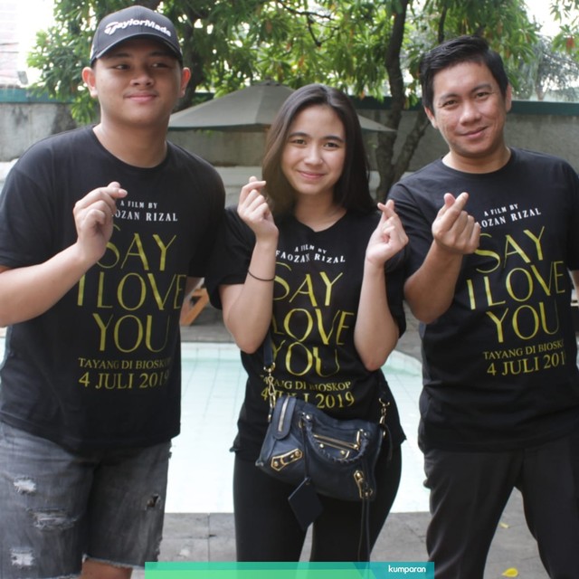 Produser dan pemain film "Say I Love You" saat berkunjung ke kantor kumparan, Senin (1/7). Foto: Fisal Rahman/kumparan