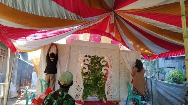 (Dekorasi hajatan masyarakat Dompu. Foto: Ilyas Yasin/Info Dompu)