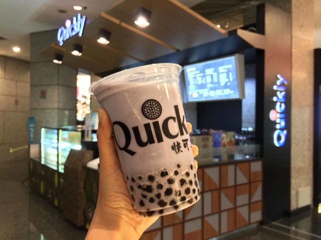 Minuman Bubble tea Quickly. Foto: Azalia Amadea/kumparan