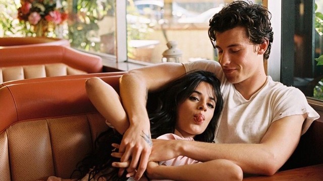 Camila Cabello dan Shawn Mendes Foto: Instagram @samdameshek/@shawnmendes