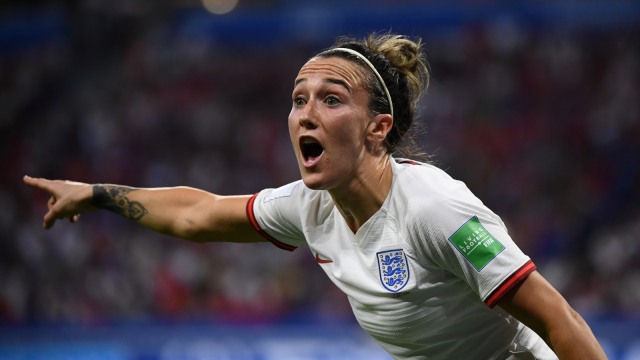 Bek Timnas Inggris, Lucy Bronze. Foto: AFP/Franck Fife