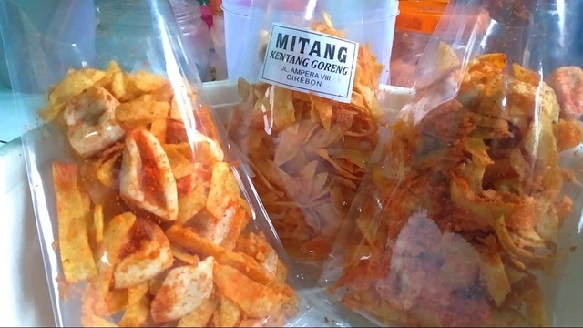 Mitang atau mimi kentang di Jl. Ampera, Kota Cirebon. Foto: Cirebon Foodiary