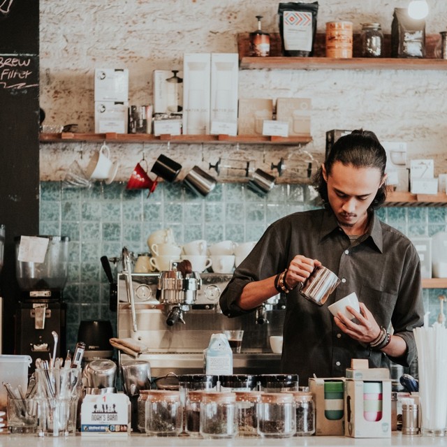 Coffee Shop | Photo by Ali Yahya via Instagram