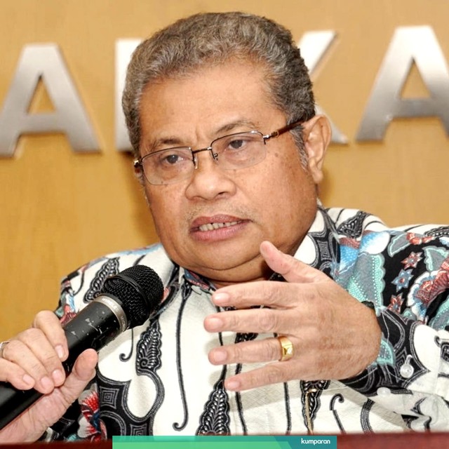 Juru Bicara MA, Andi Samsan Nganro saat konferensi pers tentang putusan PK Baiq Nuril. Foto: Irfan Adi Saputra/kumparan