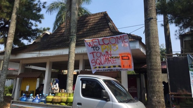 Penolakan Secure Parking di Kampus PNJ, Depok, Senin (8/7). Foto: Ferry Fadhlurrahman/kumparan