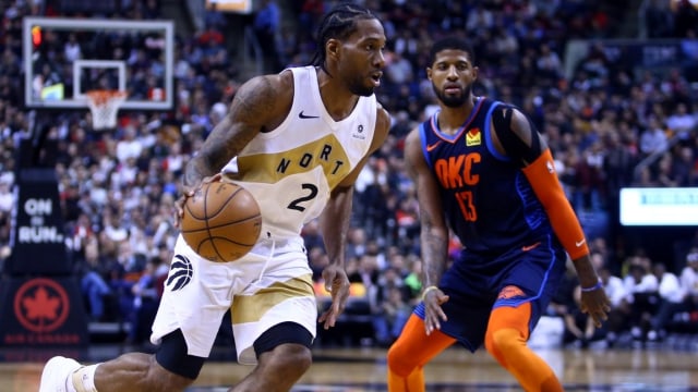 Kawhi Leonard dan Paul George akan bermain bersama di LA Clippers. Foto: Twitter: Bleacher Report