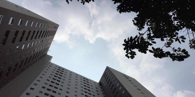 Pembangunan rumah DP Rp 0 Klapa Village di Pondok Kelapa, Jakarta Timur, Selasa (9/7). Foto: Fachrul Irwinsyah/kumparan