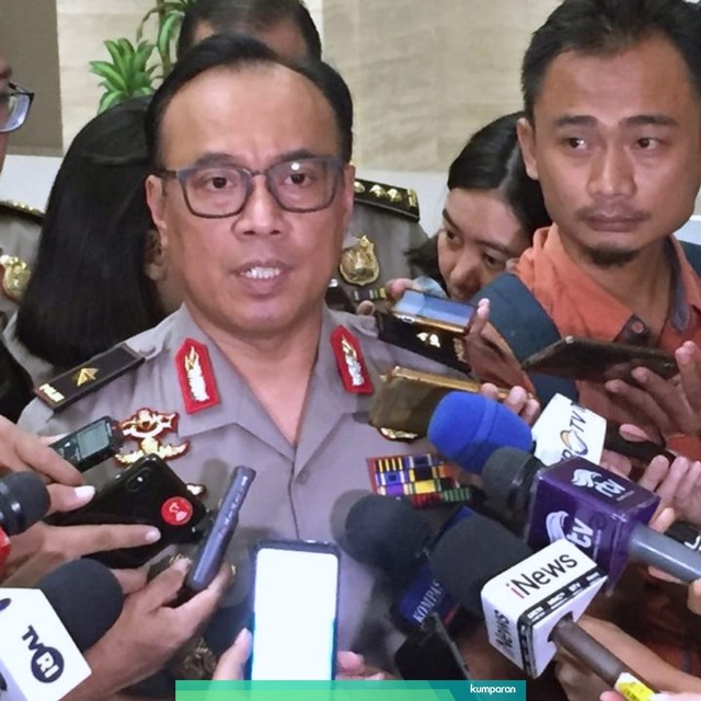 Karopenmas Divisi Humas Polri Brigjen Pol Dedi Prasetyo di Bareskrim Polri, Selasa (9/7). Foto: Mirsan Simamora/kumparan