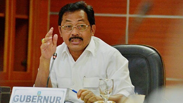Gubernur Kepulauan Riau Nurdin Basirun. Foto: Facebook/ @Nurdin Basirun