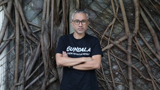 Pemeran film Gundala, Lukman Sardi saat berkunjung ke kantor kumparan. Foto: Dicky Adam Sidiq/kumparan