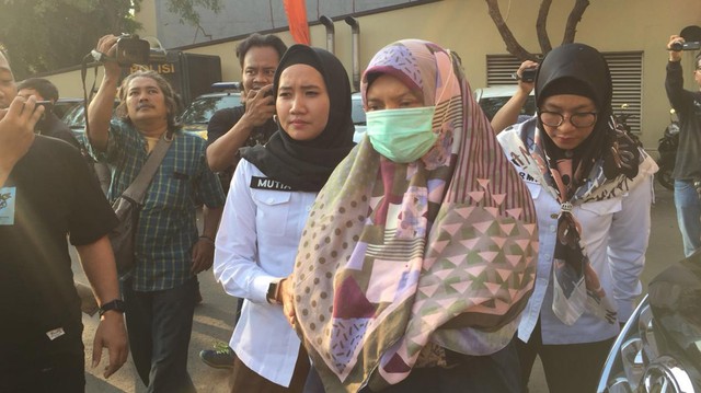 Pengunggah status ‘tak usah pajang foto Jokowi’ dilaporkan ke Polres Metro Jakarta Utara. Foto: Ajo Darisman/kumparan