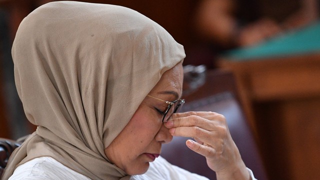 Ratna Sarumpaet menjalani sidang putusan di Pengadilan Negeri Jakarta Selatan. Foto: ANTARA FOTO/Sigid Kurniawan