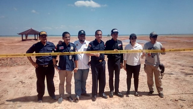 Penghentian Reklamasi Ilegal di Kabupaten Belitung. Foto: Dok. Kementrian Kelautan dan Perikanan