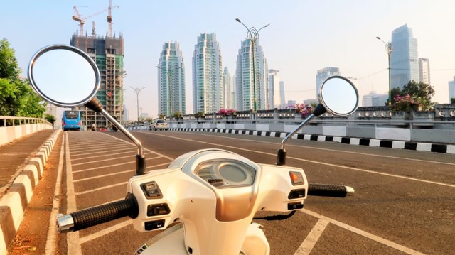 Spion Motor Kymco Like 150i. Foto: Aditia Noviansyah/kumparan