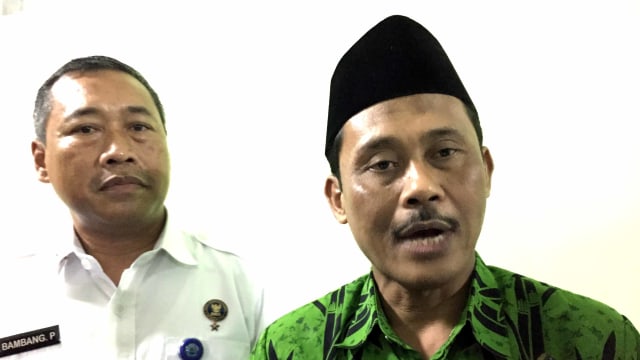 Plt Kakanwil Kemenag Jatim, Mohammad Amin Mahfud (kanan). Foto: Yuana Fatwalloh/kumparan