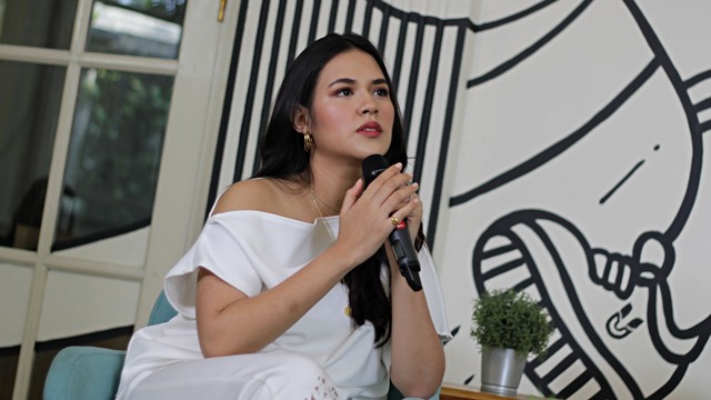 Penyanyi Raisa saat berkunjung ke kantor kumparan, Jumat (12/7). Foto: Faisal Rahman/kumparan