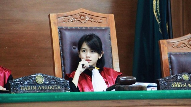 Leanna Leonardo mengaku dirinya bukan anggota JKT48 dan bukan hakim sungguhan. Foto: @MatthewTanoe