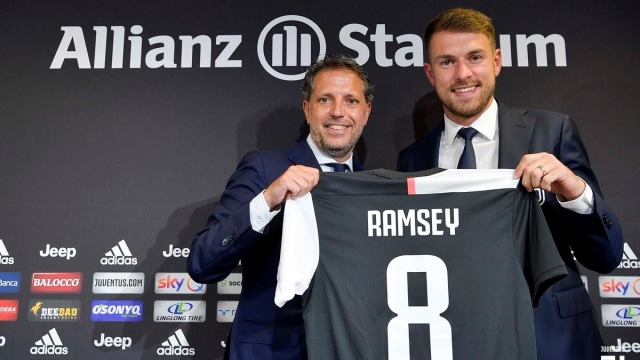 Juventus Memperkenalkan Ramsey Foto: Twitter @JuventusFC