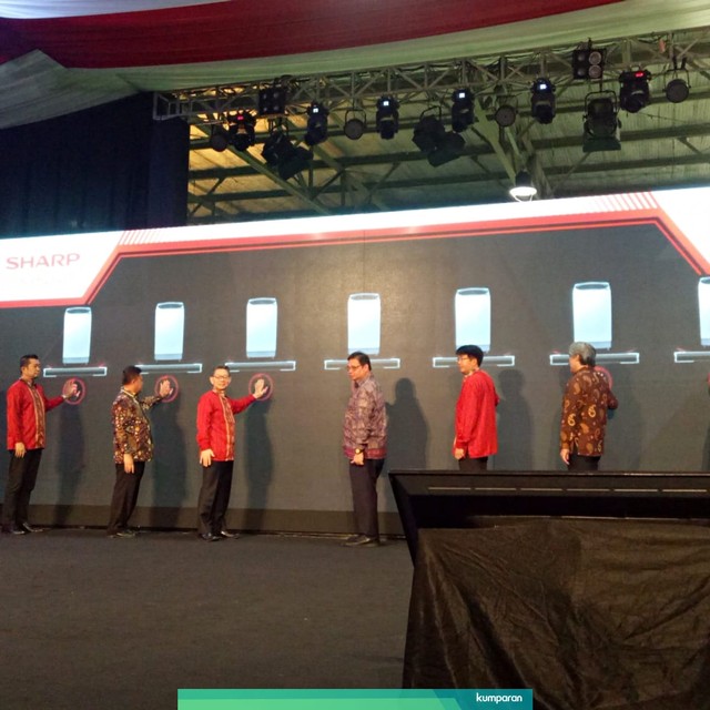 Peresmian pabrik mesin cuci baru Sharp di Karawang, Jawa Barat. Foto: Resya Firmansyah/kumparan