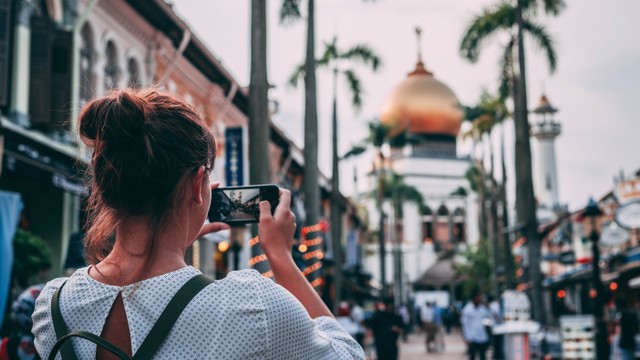 Ilustrasi traveling di Singapura dan menyambangi Kampong Glam Foto: Dok. Booking.com