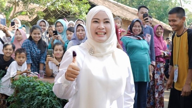 Bupati Pandeglang, Irna Narulita. Foto: Instagram/@irnadimyati