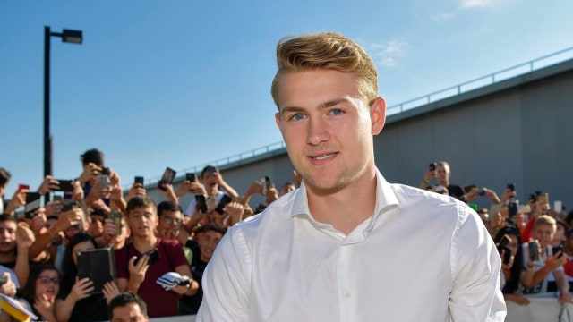 Matthijs de Ligt tiba di Continassa, markas Juventus. Foto: Dok. Juventus F.C.