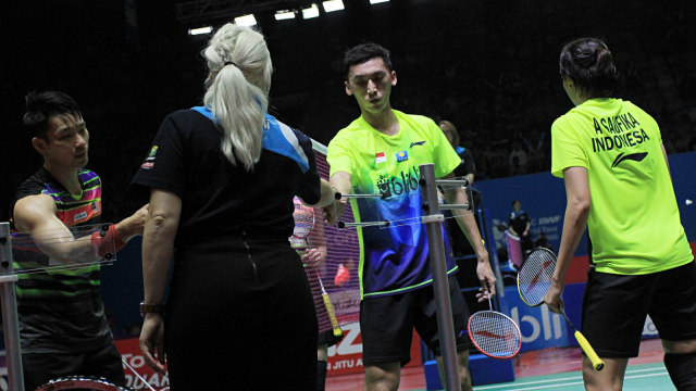 Ronald/Annisa Saufika saat pertandingan Blibli Indonesia Open 2019 di Istora Senayan, Rabu (17/7). Foto: Irfan Adi Saputra/kumparan