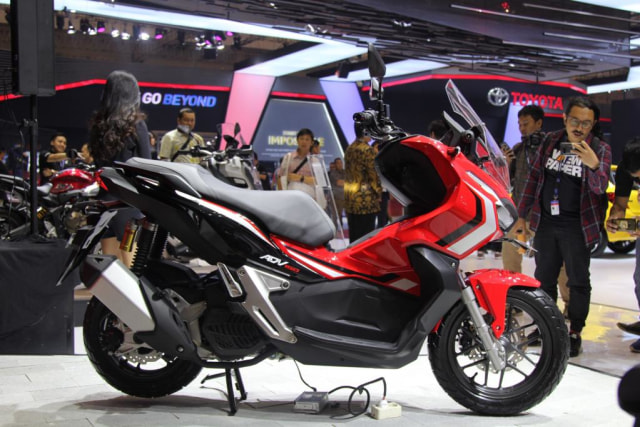 Honda ADV 150 Foto: Bangkit Jaya Putra/kumparan