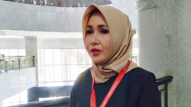 Caleg DPD NTB Evi Apita Maya yang digugat karena edit foto cantik. Foto: Efira Tamara Thenu/kumparan