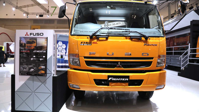 Tampilan Mitsubishi Fuso Fighter di Gaikindo Indonesia Internasional Auto Show 2019 (GIIAS). Foto: Iqbal Firdaus/kumparan