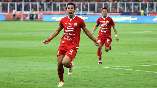 Selebrasi pemain Persija di pertandingan final leg 1 Piala Indonesia 2019 antara Persija Jakarta vs PSM Makassar di Stadion Utama GBK, Jakarta, Minggu (21/7). Foto: Nugroho Sejati/kumparan