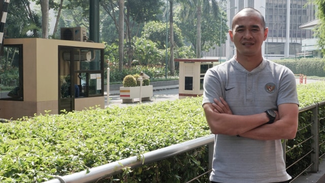 Asisten pelatih Timnas u 23 Kurniawan Dwi Yulianto. Foto: Helmi Afandi Abdullah/kumparan