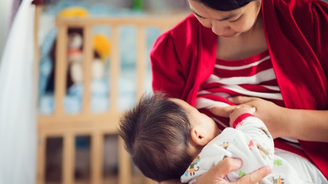 Ilustrassi ibu menyusui. Foto: Shutterstock