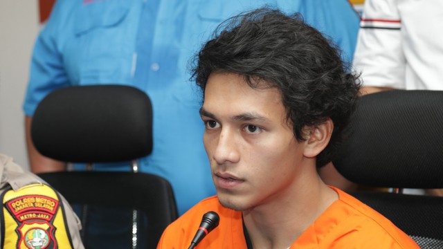 Jefri Nichol dihadiirkan di Polres Jakarta Selatan terkait kasus narkoba. Foto: Nugroho Sejati/kumparan