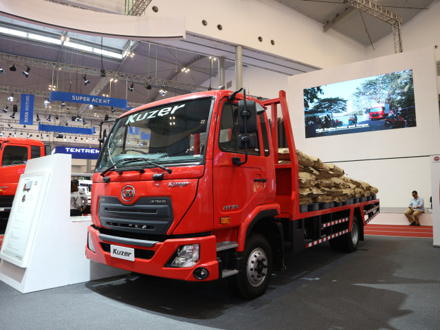 UD Trucks di GIIAS 2019. Foto: Ghulam Muhammad Nayazri / kumparan