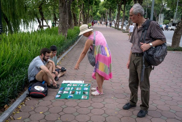 Ilustrasi BegPacker. Foto: Shutter Stock