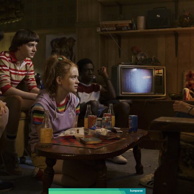Geng Hawkins dalam serial Netflix Original Stranger Things 3 Dok: Netflix