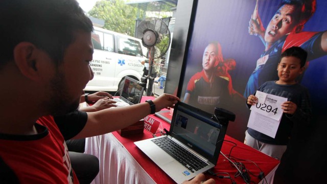 Suasana Pendaftaran Audisi Umum Djarum Beasiswa Bulutangkis 2019 di Bandung. Foto: Dok. PB Djarum