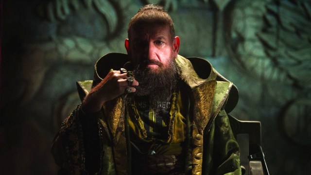 Ben Kingsley sebagai Mandarin palsu (Foto: Marvel Studios)