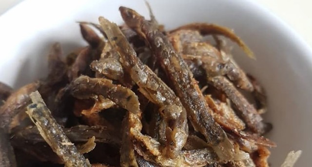 Ikan Uceng Goreng. Foto: adn.