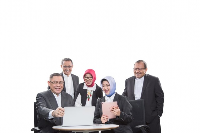 Kinerja BNI Syariah triwulan II tahun 2019 mengalami pertumbuhan yang positif. BNI Syariah membukukan aset sebesar Rp42,49 triliun, tumbuh 12,50% (yoy) dan laba bersih sebesar Rp315,27 miliar, tumbuh 55,32% (yoy). Menurut Direktur Utama BNI Syariah, Abdullah Firman Wibowo, laba tersebut disokong oleh ekspansi pembiayaan yang sehat dan rasio dana murah yang optimal.