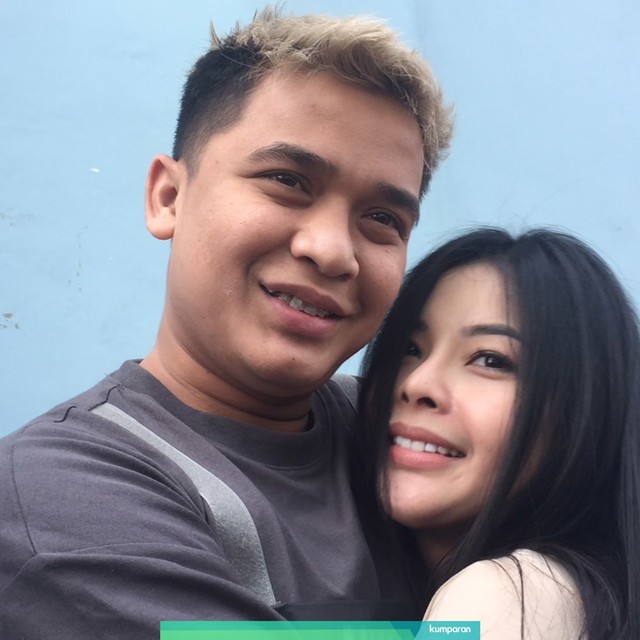 Billy Syahputra dan Elvia Cerolline. Foto: Giovanni/kumparan