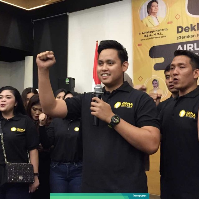 Deklarasi dukungan GEMA Golkar kepada Airlangga Hartarto sebagai ketum Golkar 2019-2024. Foto: Darin Atiandina/kumparan
