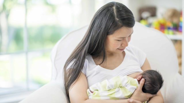 Ilustrasi Ibu menyusui. Foto: Getty Images