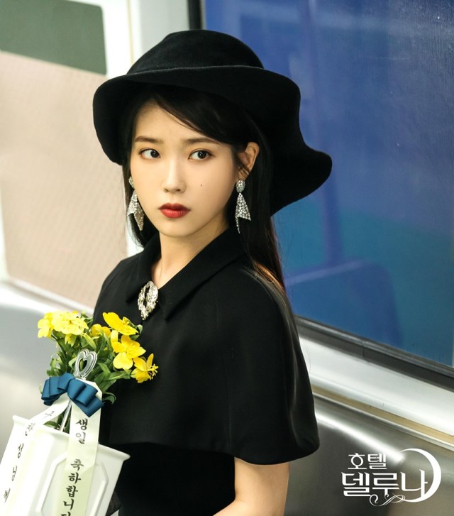 Pesona IU di serial televisi Hotel Del Luna. Foto: TVN