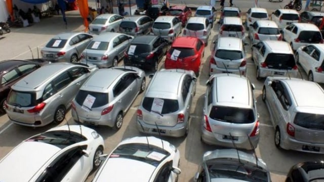 Dealer mobil bekas Mangga Dua WTC Foto: Istimewa